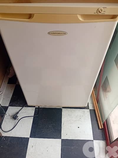 فريزة عادي شبه جديد