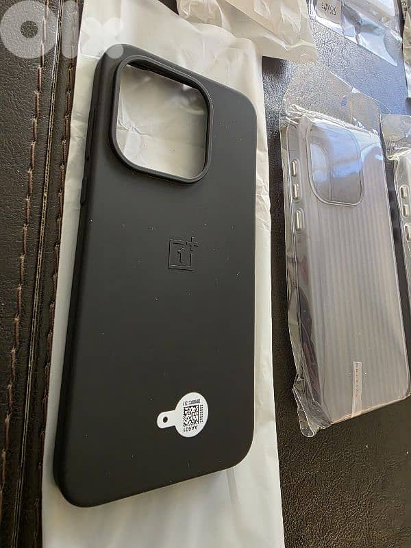 Samsung S25 Ultra / Oneplus 15 case 6