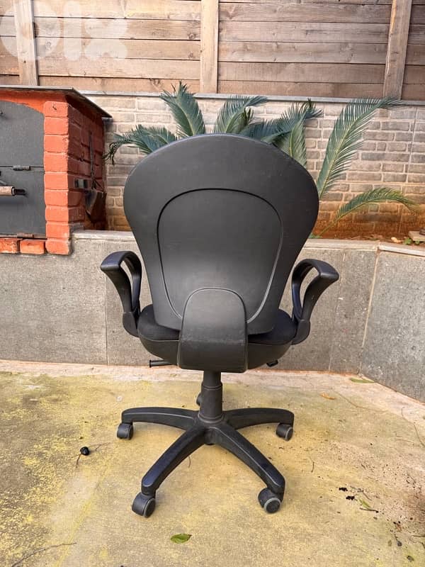 desk chair 2
