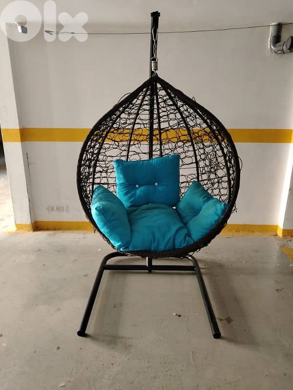 Single seater swing chair with stand 1
