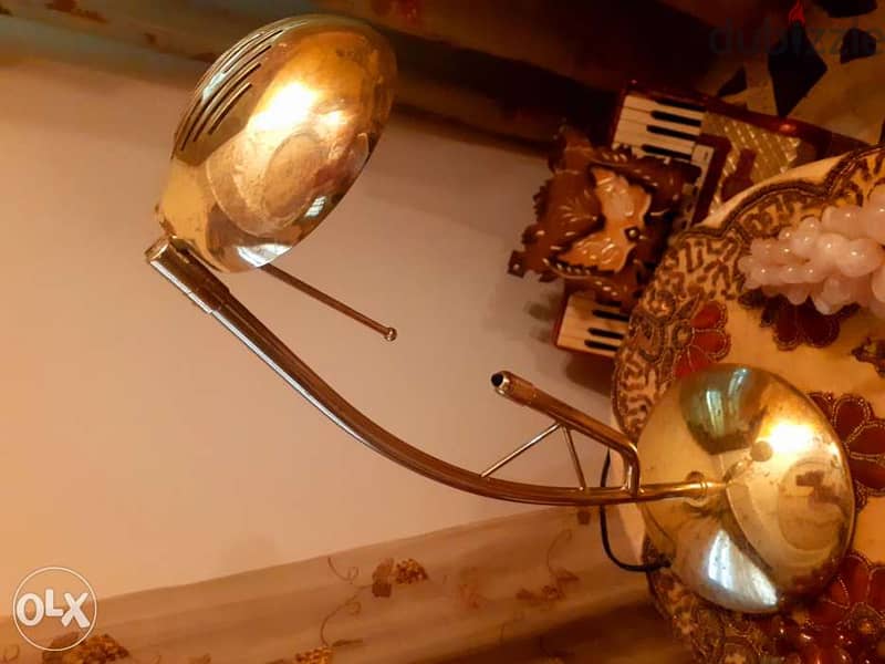 لمبادير مكتب انتيك شغال 1