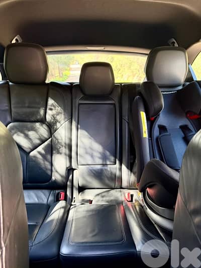 Porsche Cayenne 2011