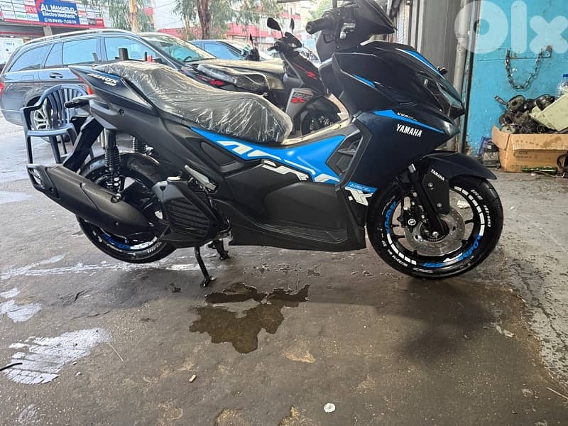 yamaha aerox 2025 3