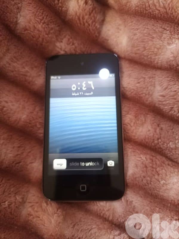 ipod touch 4th gen (8gb) 1