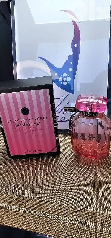 Victoria's Secret Bombshell Eau De Parfum 100ml 1