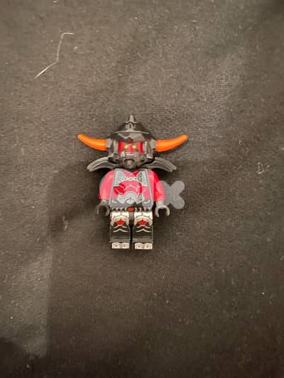 Lego nexo knights figure