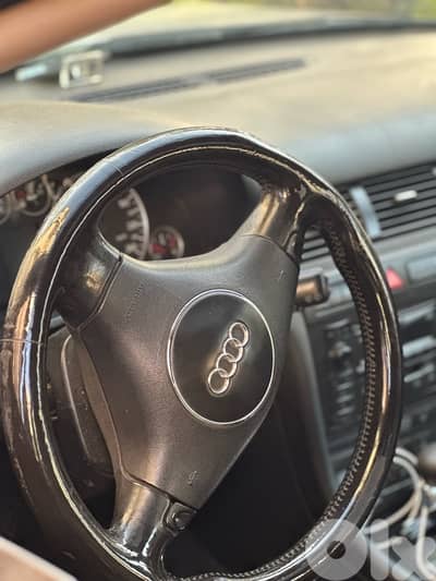 Audi A6 allroad quattro 2001