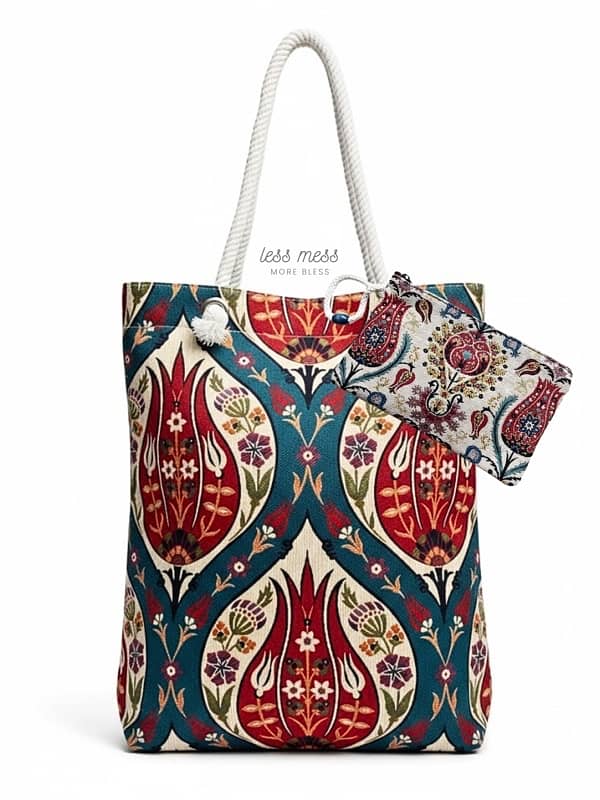 TOTE BAGS with matching pouches 17