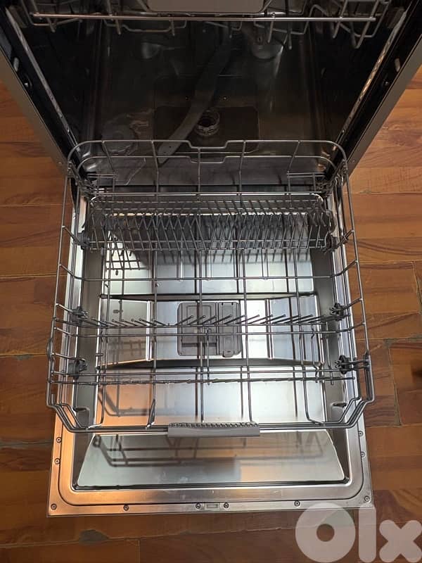 Samsung Dishwasher 3 Racks 5