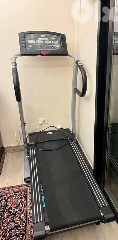 Treadmill Great Condition 1
