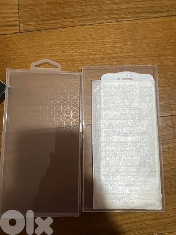 iPhone 7/8 white screenprotector 2