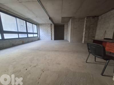 Office for Sale – Spears, Beirutمكتب للبيع – سبيرز، بيروت