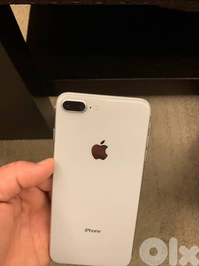 ايفون ٨ بلاس اورجينال شركة مش مفكوك