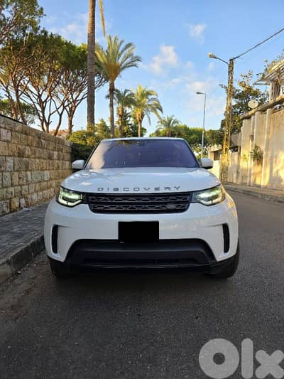 Land Rover Discovery 2017 - Clean carfax
