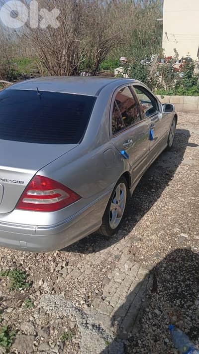 مرسيدس بنز 240/260/280 2005