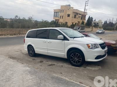 دودج كرفان 2015