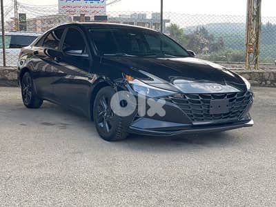 Hyundai Elantra 2021