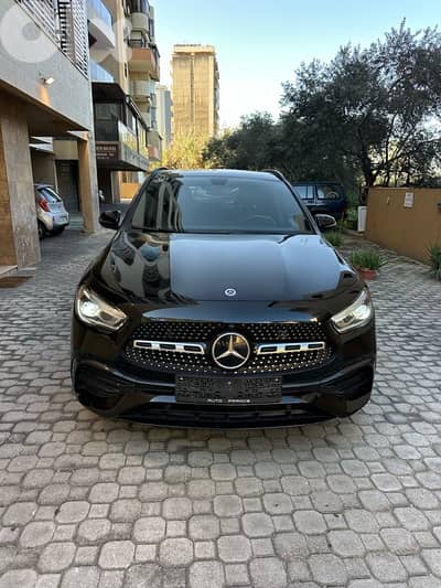 Mercedes GLA 250 AMG-line 4matic NP 2021 black clean carfax-45k miles