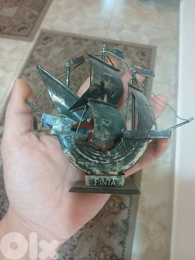 antique iron pinta boat christopher columbus story since 1492 قديم