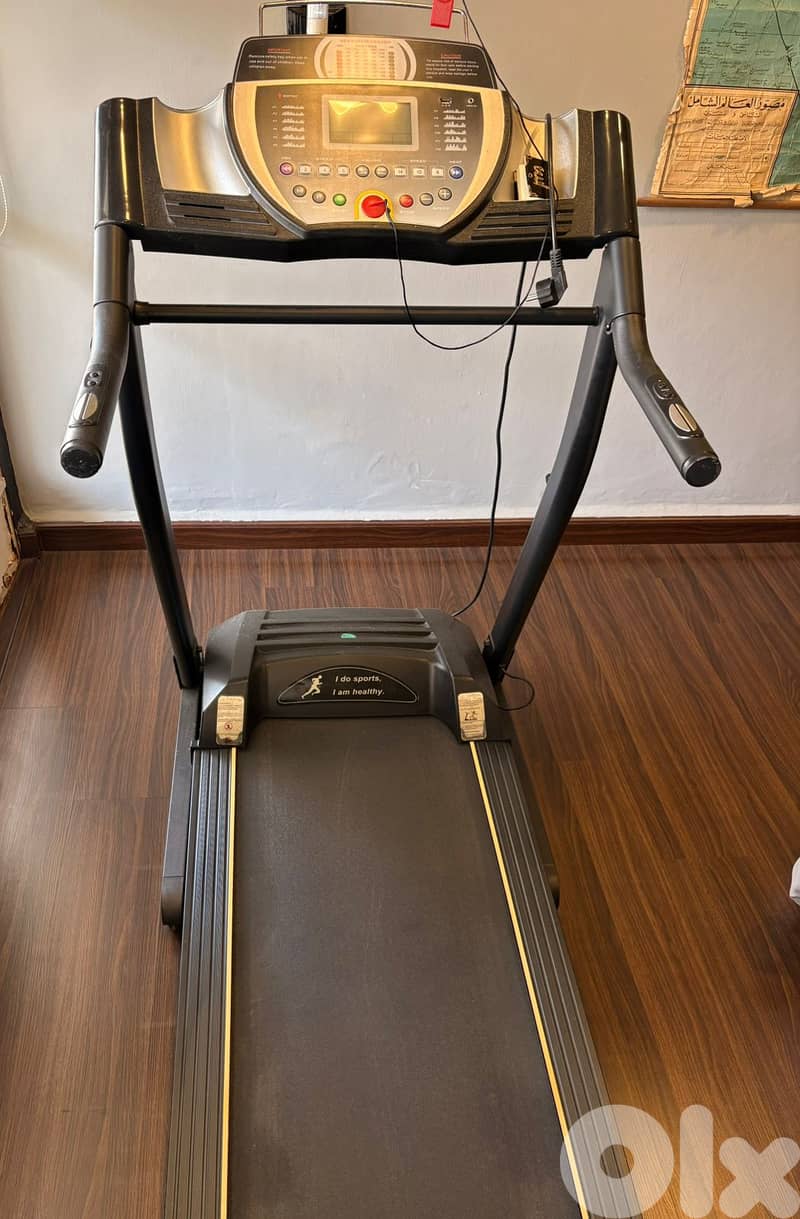 Electric Treadmill for Sale – Like New 1