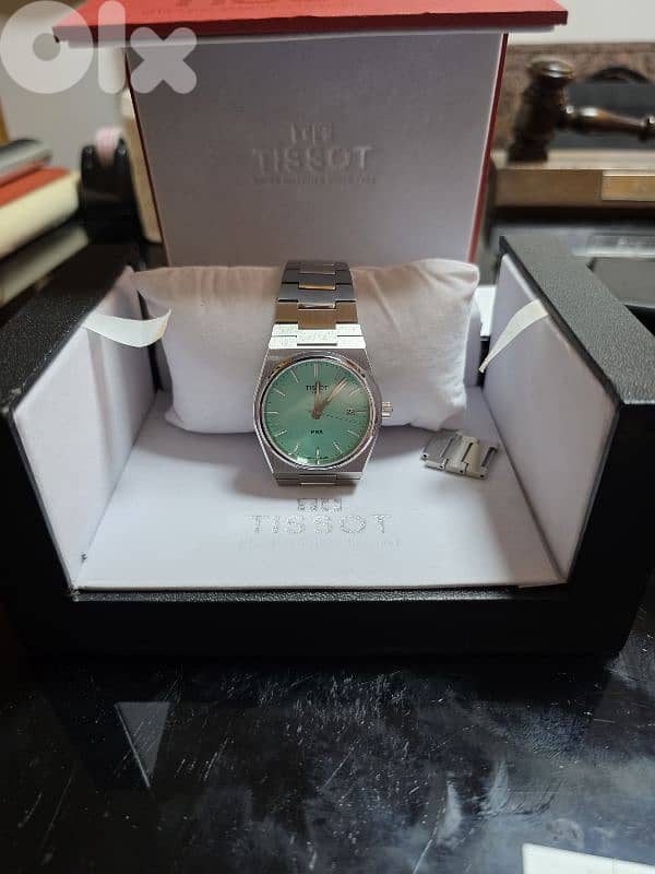 Tissot PRX Quartz as new! 8