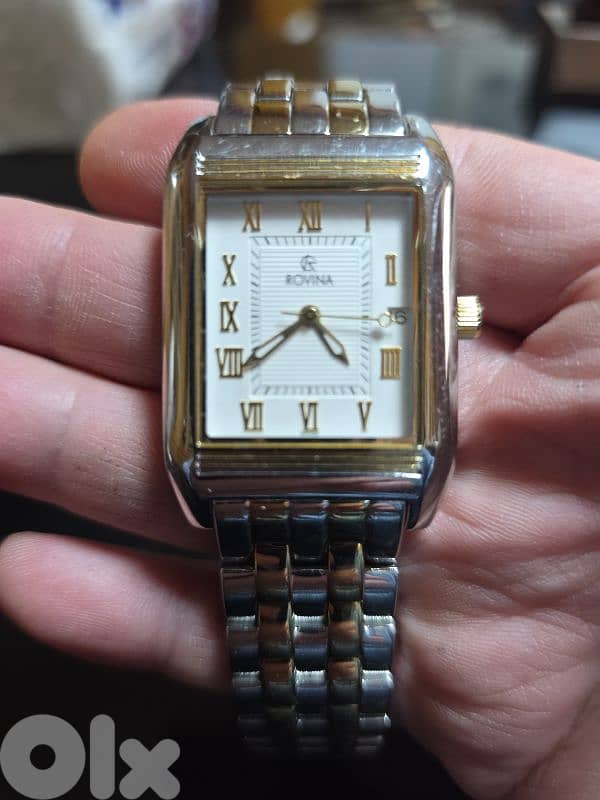 Rovina used Very good condition Quartz 1