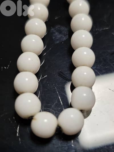 white colar very old Mesbaha