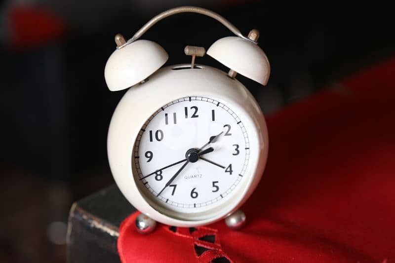 Canon 6D full frame body, ~64k shutter, 2 original battery charger bag 10