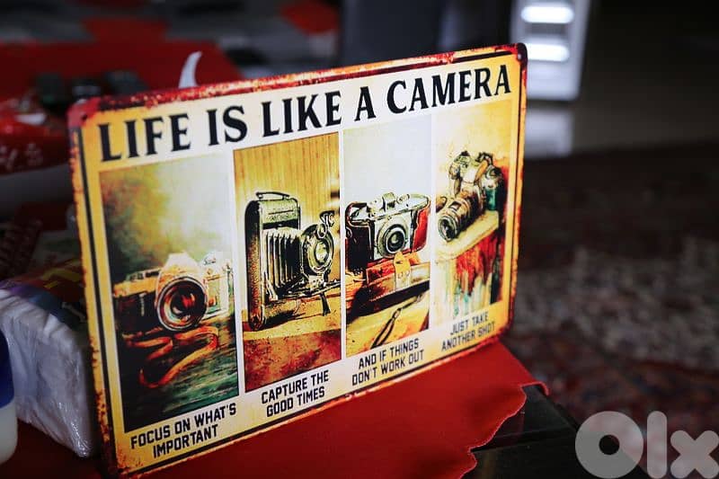 Canon 6D full frame body, ~64k shutter, 2 original battery charger bag 11