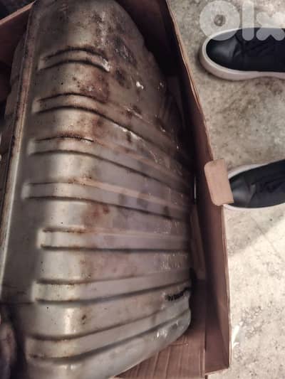 Original exhaust FPACE