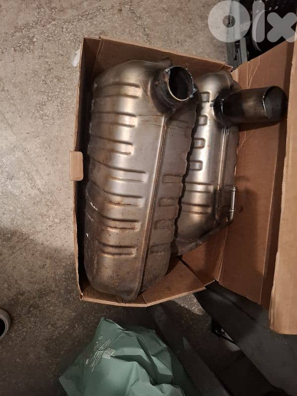 Original exhaust FPACE 1