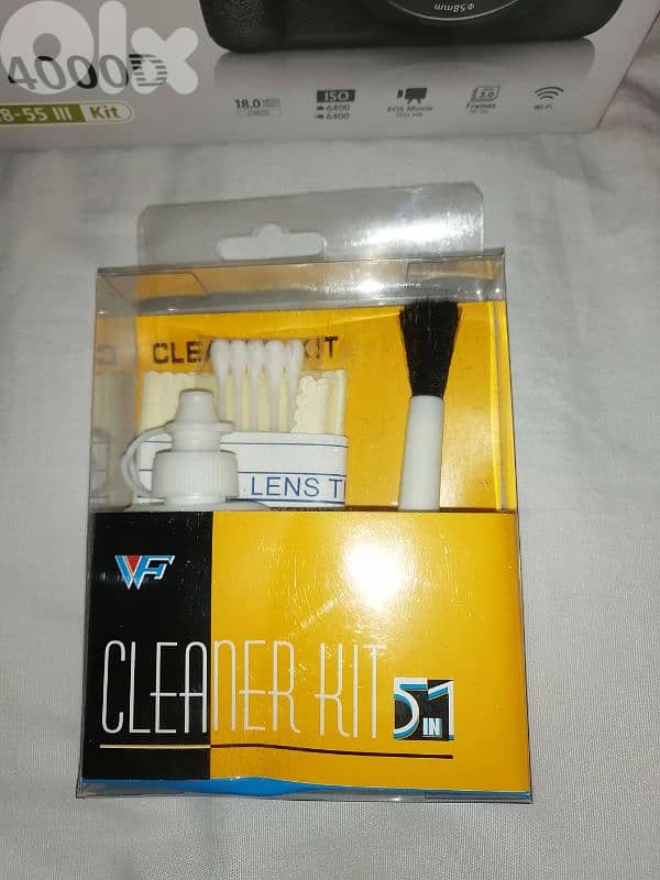 canon 4000d with all items 4