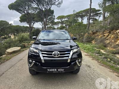 Toyota Fortuner SRS V6 2018 BUMC