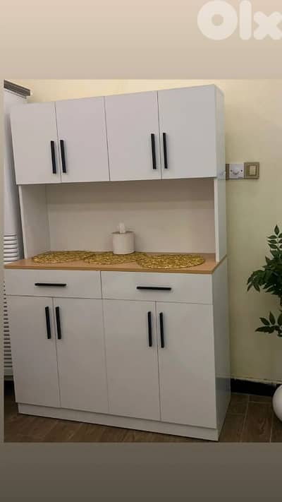 New kitchen cabinets 4 doors high quality