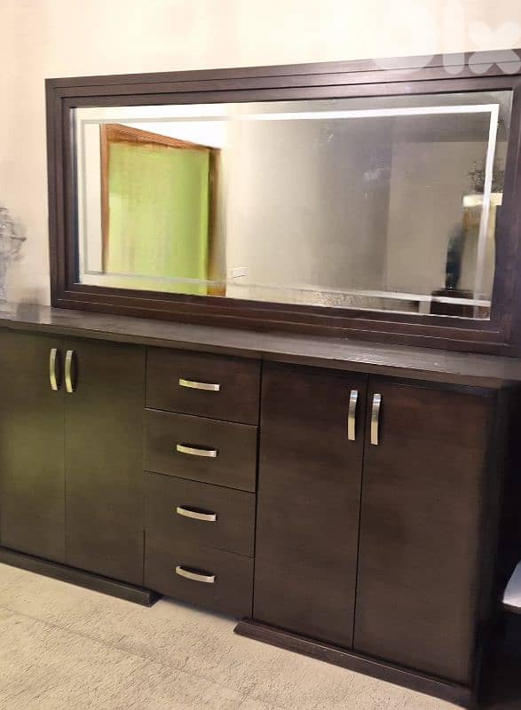 dining table brown 1