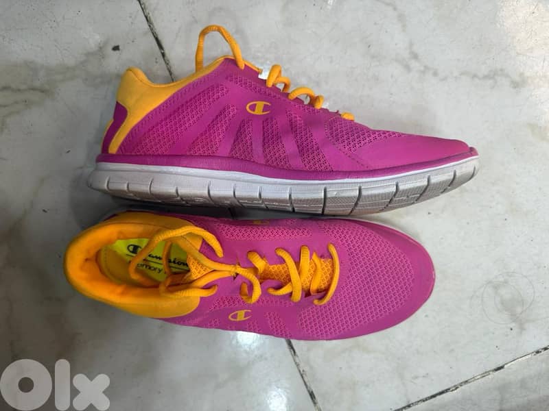Champion Women's shoes 1