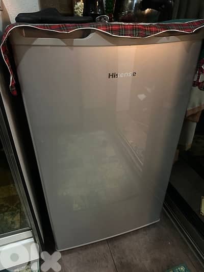 Hisense Rr122 single door refrigerator 4.5 cft