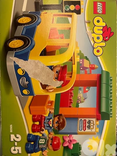 LEGO Duplo School Bus set 10528 2009