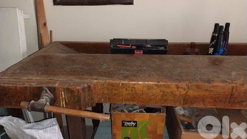 carpenter workbench 3