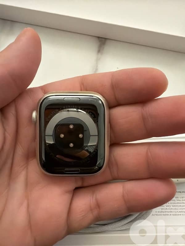 Apple watch series 9 barely used 4