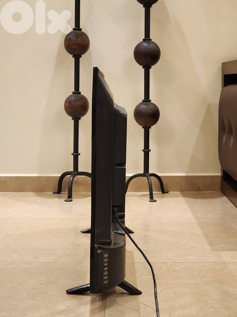 Hyundai 40" led tv 1