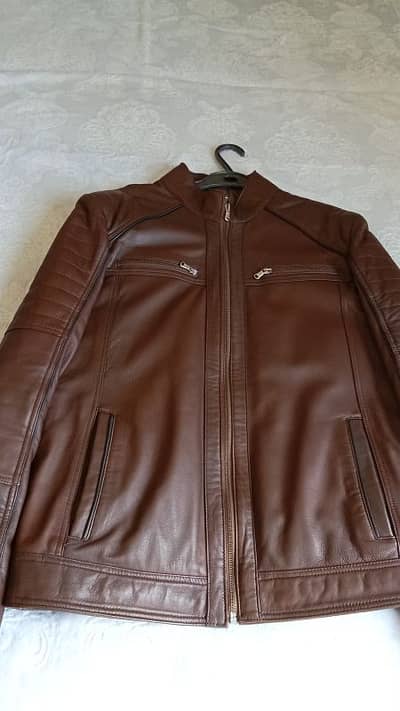genuine leather jacket in excellent condition made by turkey