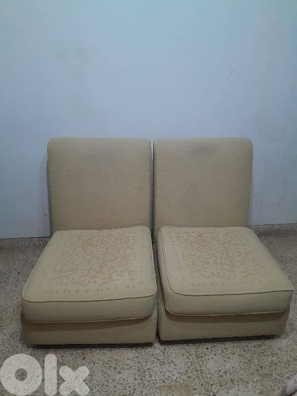 2 sofa beige 1
