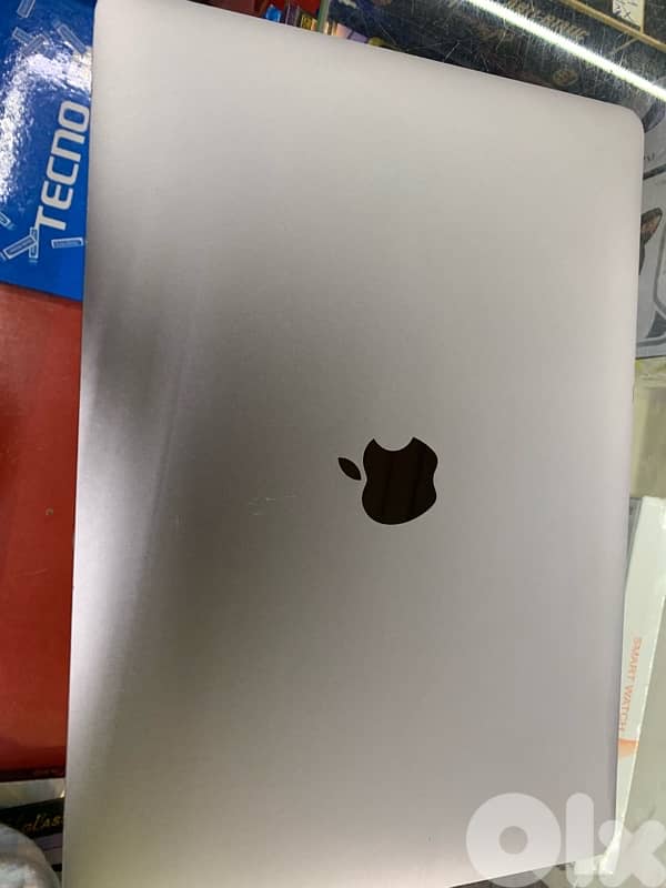 macbook pro 2