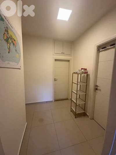 للإيجار – شقة في نيو روضة  – قرب مجمع اميل لحود الرياضي  71004006