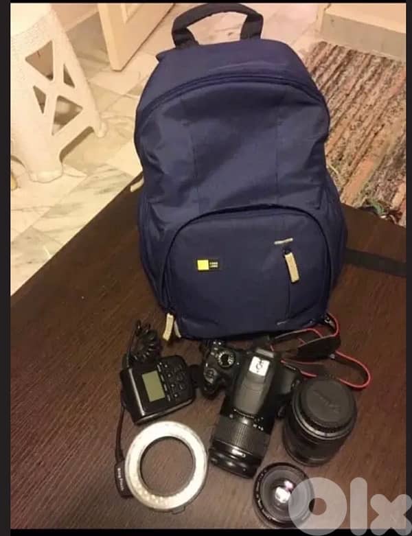 canon camera 1200D with accessories 1