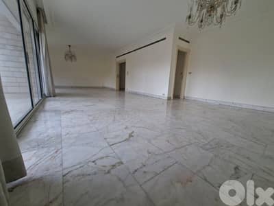 Apartment for Rent – Sanayeh, Beirutشقة للإيجار – الصنائع، بيروت