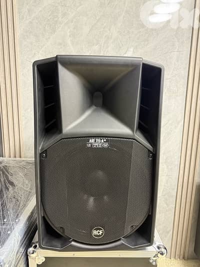 RCF ART 715A high quality
