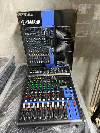 MIXER YAMAHA MG12XU
