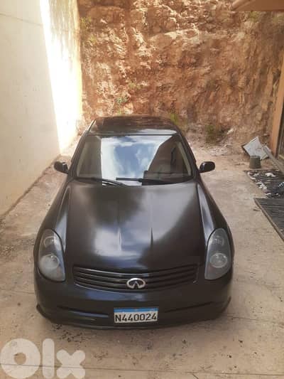 Infiniti G35 model 2005